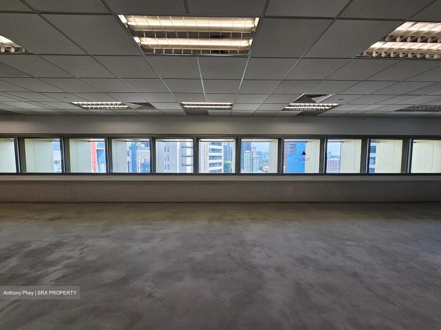 111 Somerset (D9), Office #498040201